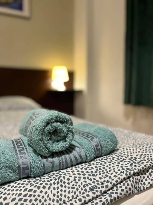 A13 Parliament Sunflower Cozy Apartment Budapest Esterno foto